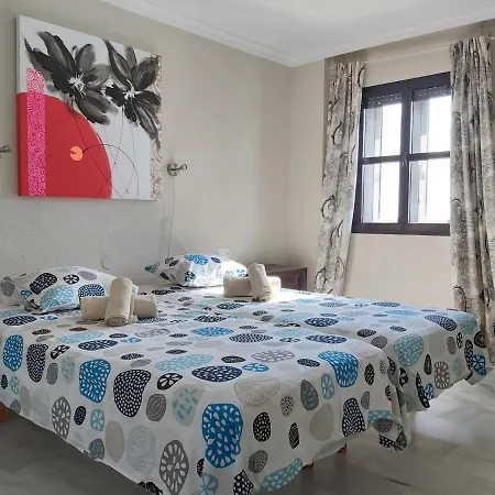 Homelystay- Marbella, Puerto Banus Apartamento